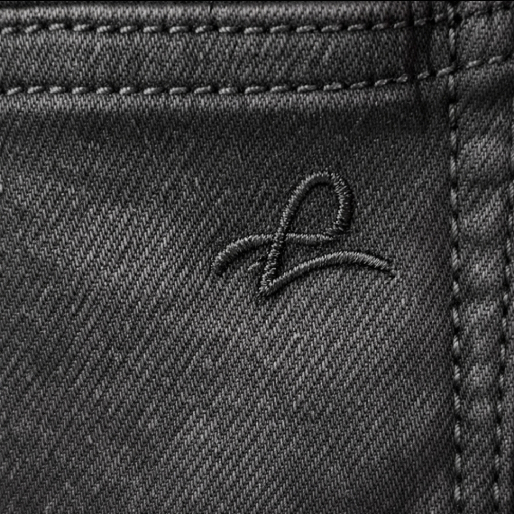 DL1961 Emilie Straight Black Coated Ultimate Knit Ultra High Rise 31" Jeans - Picture 7 of 15